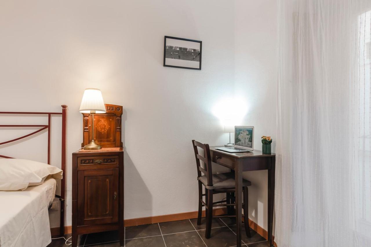 Le Luci Su Ibla - Ospitalita Con Vista Panzió Ragusa Kültér fotó